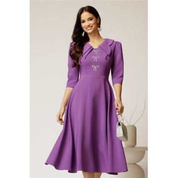 Rochie midi mov cu guler dublu si funde argintii