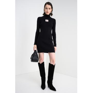 Rochie mini cambrata cu striatii