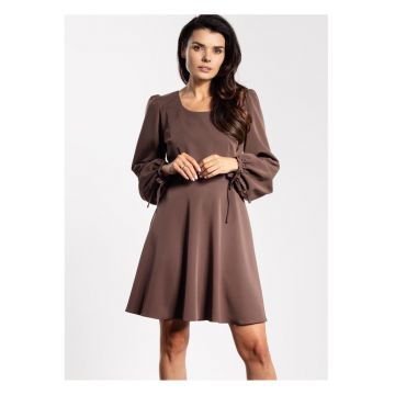 Rochie mini evazata cu maneci lungi