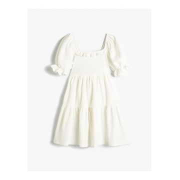 Rochie cu maneci bufante