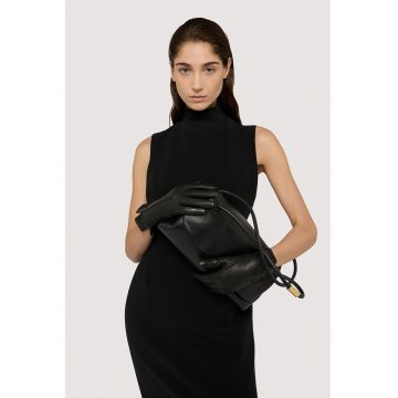 Rochie fara maneci cu guler inalt