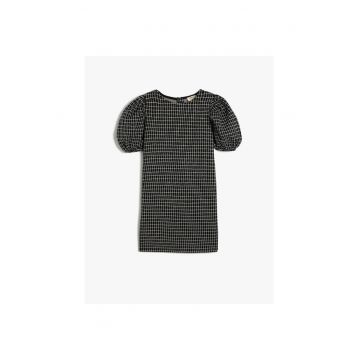 Rochie in carouri cu maneci bufnate