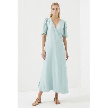 Rochie maxi cu maneci fluture