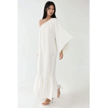 Rochie maxi -  guler asimetric - umeri goi - alb - textil