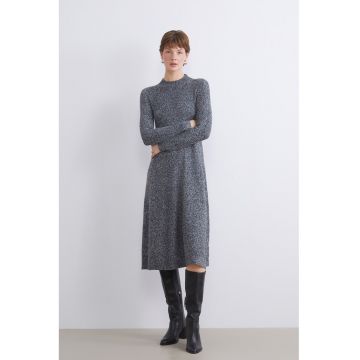 Rochie midi din tricot