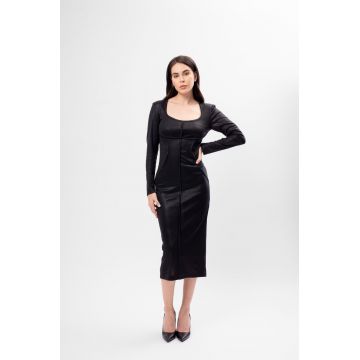 Rochie neagră midi din material metalizat