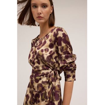 Rochie petrecuta cu animal print