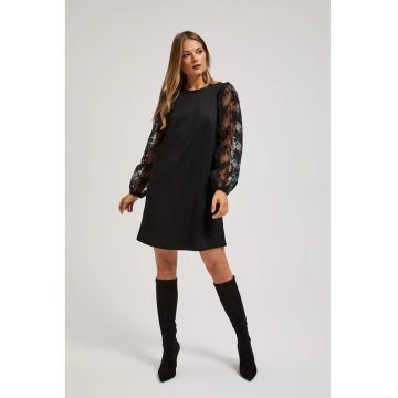 Rochie cu Maneci Din Dantela