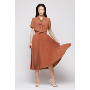 Rochie dama maro plisata