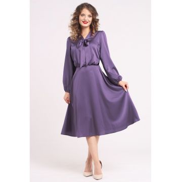 Rochie din satin cu funda din panglici