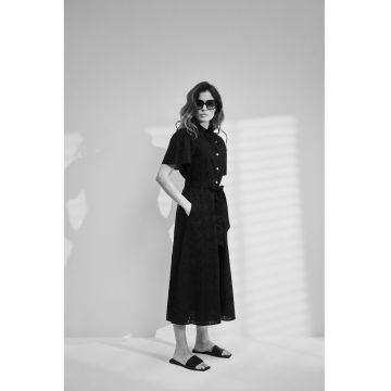 Rochie evazata cu nasturi neagra