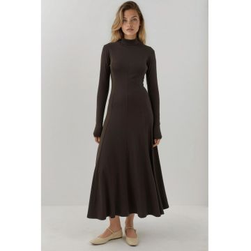 Rochie maxi -  texturata - guler inalt - maro - bumbac