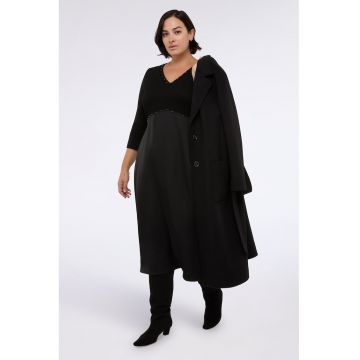 Rochie midi cu aplicatii din strasuri si decolteu in V