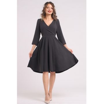 Rochie midi cu croiala in A si buzunare