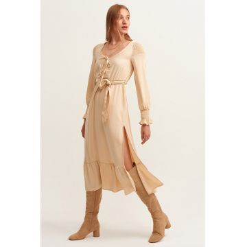 Rochie midi cu slituri laterale