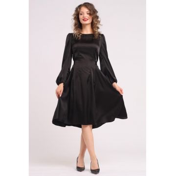 Rochie midi din matase cu croiala evazata