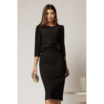 Rochie midi neagra eleganta cu accesoriu pe talie si pliuri
