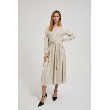 Rochie plisata cu legare in talie bej