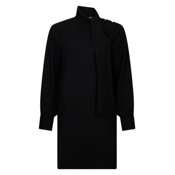 Rochie scurta cu esarfa