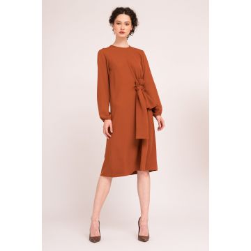 Rochie cu maneci si cordon ajustabil