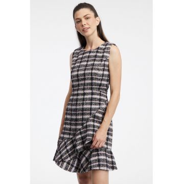 Rochie cu model in carouri - fara maneci