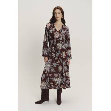 Rochie cu talie ajustabila si model