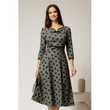 Rochie DY Fashion kaki cu buline cu decupaj si funda la decolteu