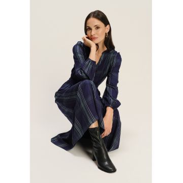 Rochie lunga cu decolteu in V