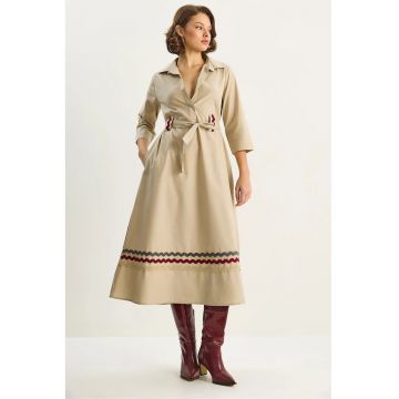 Rochie midi  brodata bej