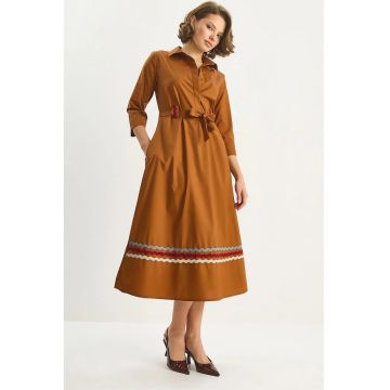 Rochie midi -  brodata - maro - textil