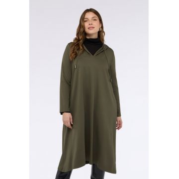 Rochie midi cu gluga
