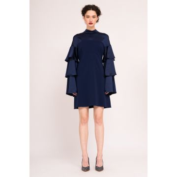 Rochie mini cu maneci cu volane