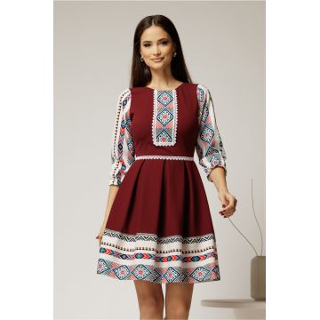 Rochie scurta bordo cu motive etno