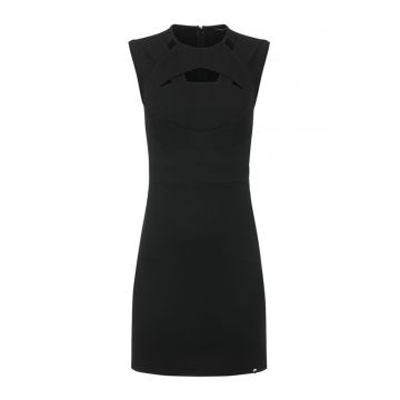 Rochie surta cu decupaje in zona decolteului