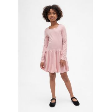 Rochie bufanta cu decolteu patrat