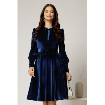 Rochie DY Fashion din catifea bleumarin cu funda si brosa la guler