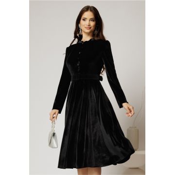 Rochie DY Fashion din catifea neagra cu nasturi imbracati si curea in talie