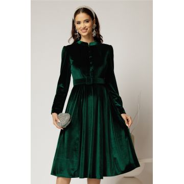 Rochie DY Fashion din catifea verde cu nasturi imbracati si curea in talie