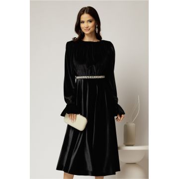 Rochie DY Fashion midi neagra din catifea cu perle pe talie