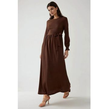 Rochie maxi -  texturata - guler rotund - maro - jerseu