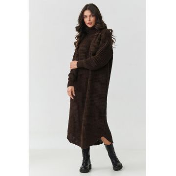 Rochie texturata cu guler rasucit -
