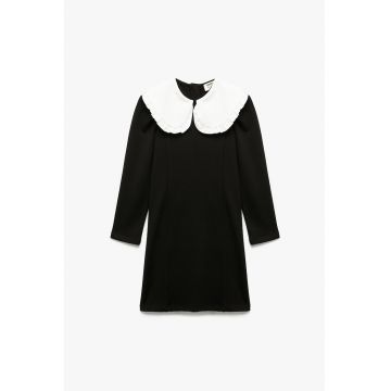 Rochie cu croiala dreapta si guler Peter-Pan