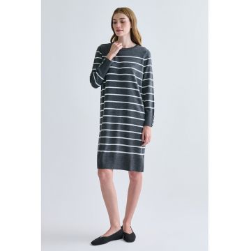 Rochie dreapta midi cu dungi