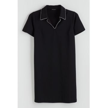 Rochie lejera cu maneci scurte