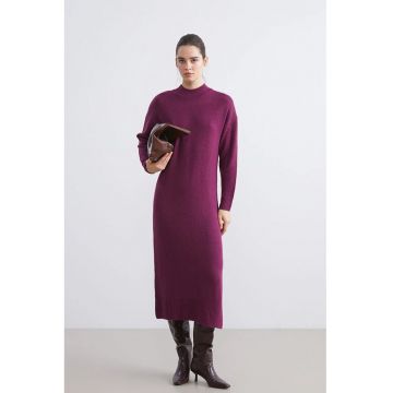 Rochie-pulover cu slit