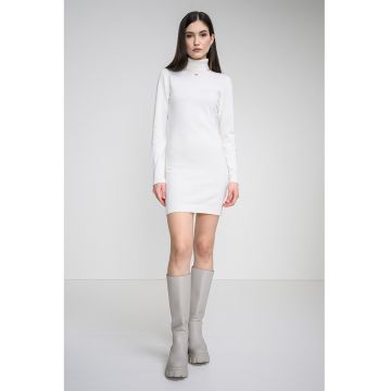 Rochie cambrata tricotata fin