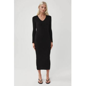 Rochie maxi -  decolteu in V - neagra - tricot -