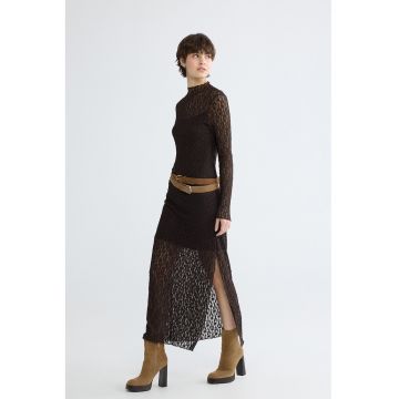 Rochie semitransparenta cu slit lateral