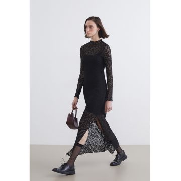 Rochie semitransparenta cu slit lateral