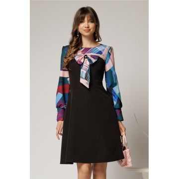 Rochie Andrada din stofa neagra cu funda si imprimeu colorat albastru